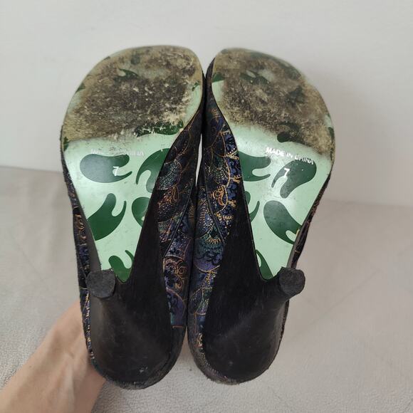 Irregular Choice Peacock Wedge Heels Womens 7 Multicolor Velvet Embossed Shoes - Picture 7 of 8